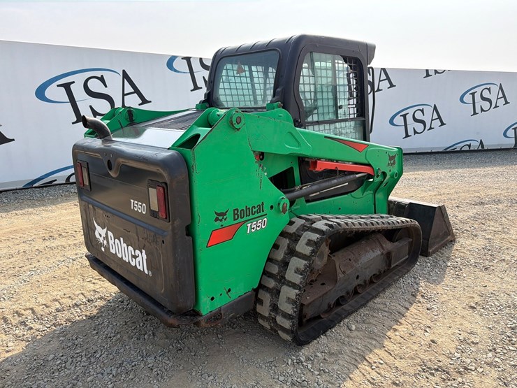 2017-bobcat-t550-image-5