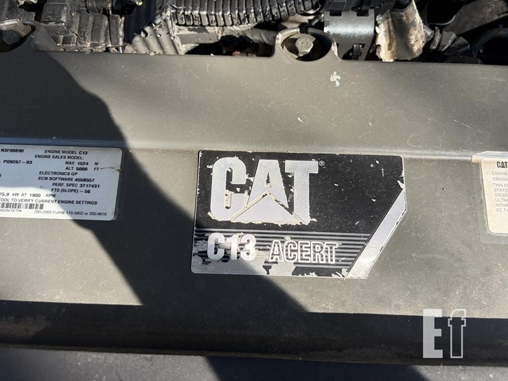 2013-caterpillar-c13-image-35