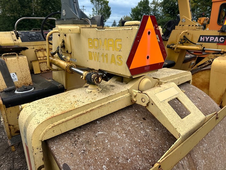 bomag-bw11as-image-15
