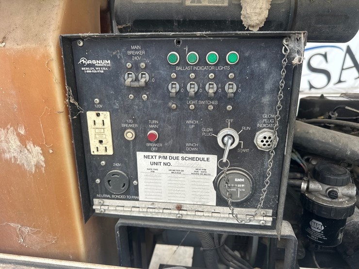 #5465-•-magnum-mlt3060mmh-light-plant-image-34