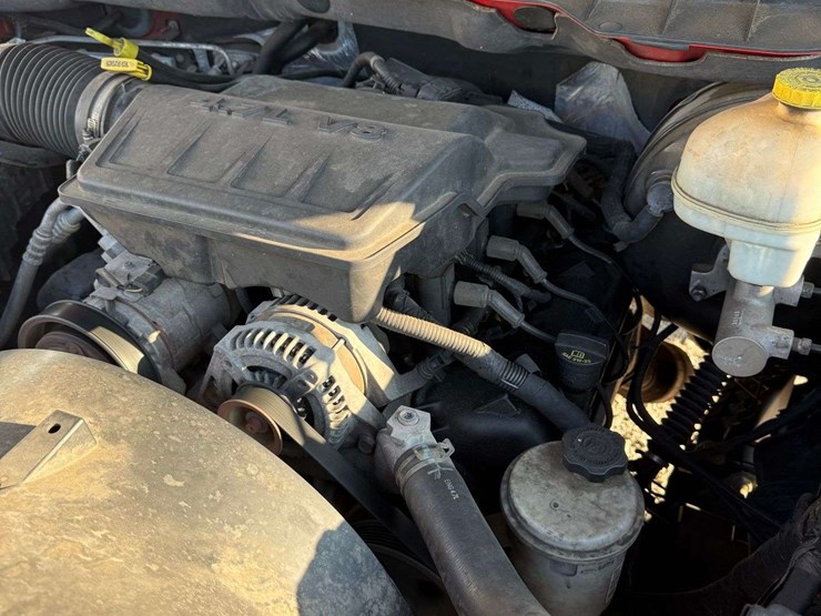 2012-dodge-1500-image-23