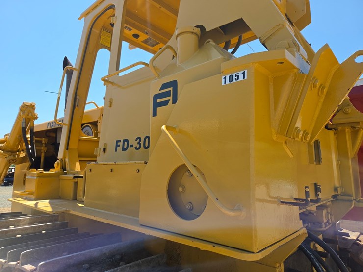 #61383-•-1988-fiat-allis-30-dozer-image-34