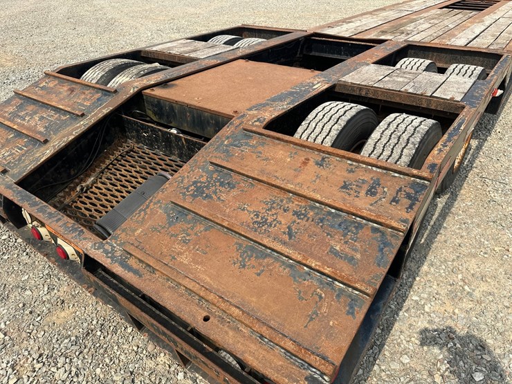 #61385-•-1995-nelson-mfg.-tandem-axle-lowboy-trailer-image-24
