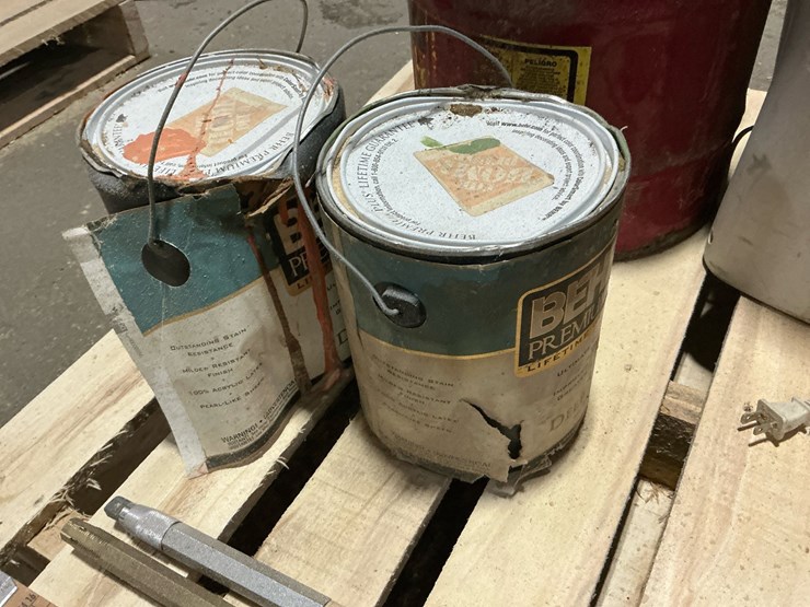 #376-•-scale,-heater,-safety-can-&-tools-image-8