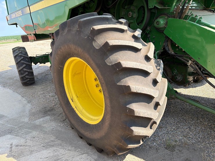 john-deere-9400-image-66