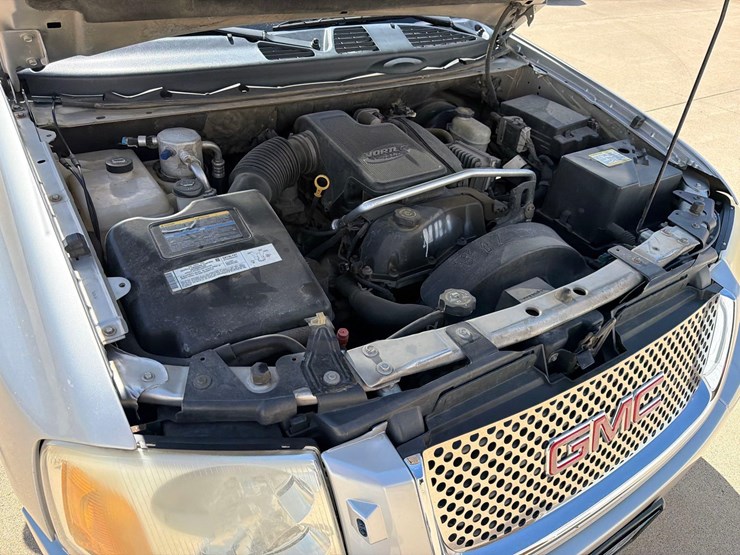 2005-gmc-1500-image-45