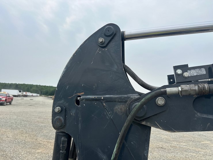2019-deere-50g-image-25