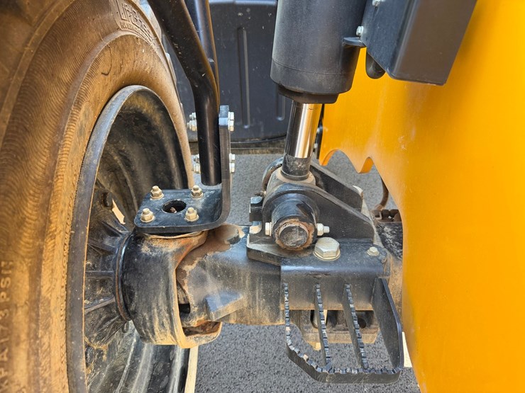 2024-jcb-509-42-image-88