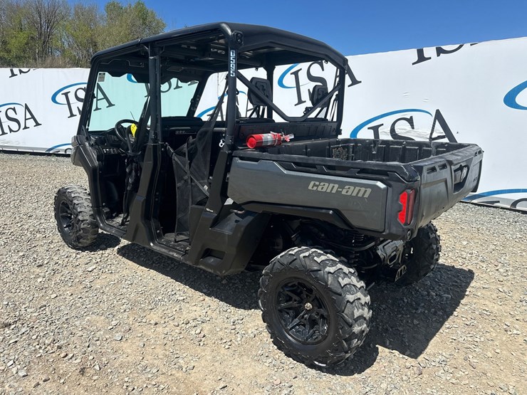 #5301-•-2022-canam-defender-xt-4x4-utv-image-3