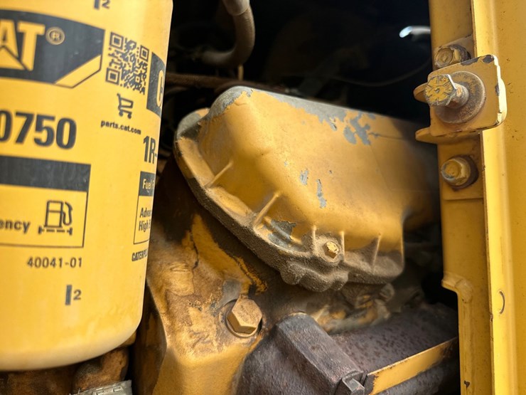 caterpillar-225d-lc-image-59