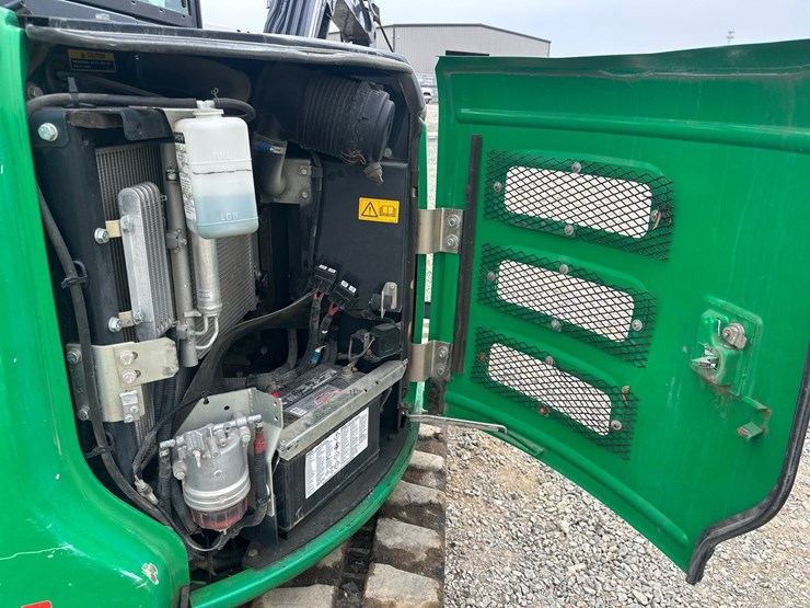 2019-deere-50g-image-41
