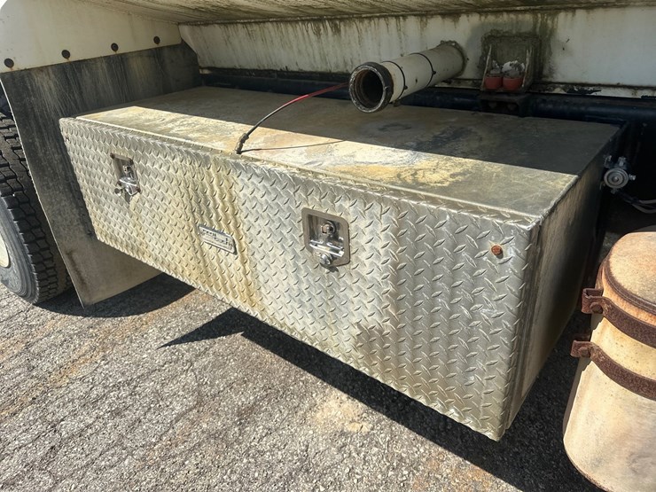 mack-dm685s-image-20