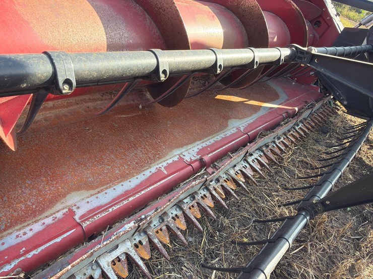 2005-case-ih-1020-image-34