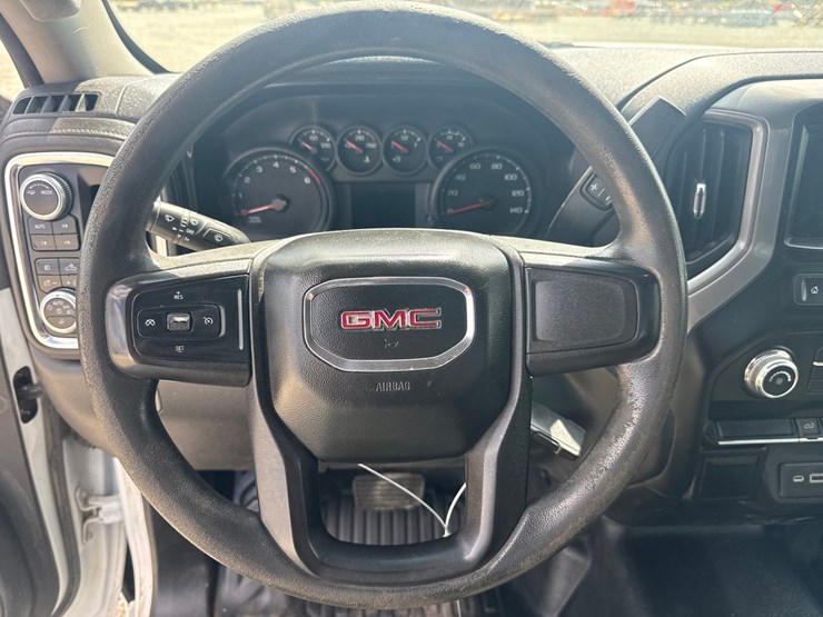 2020-gmc-sierra-1500-image-42