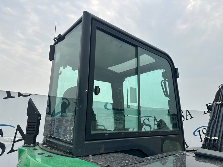2019-deere-50g-image-39