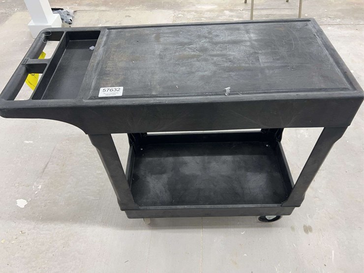 u-line-plastic-rolling-cart-image-3