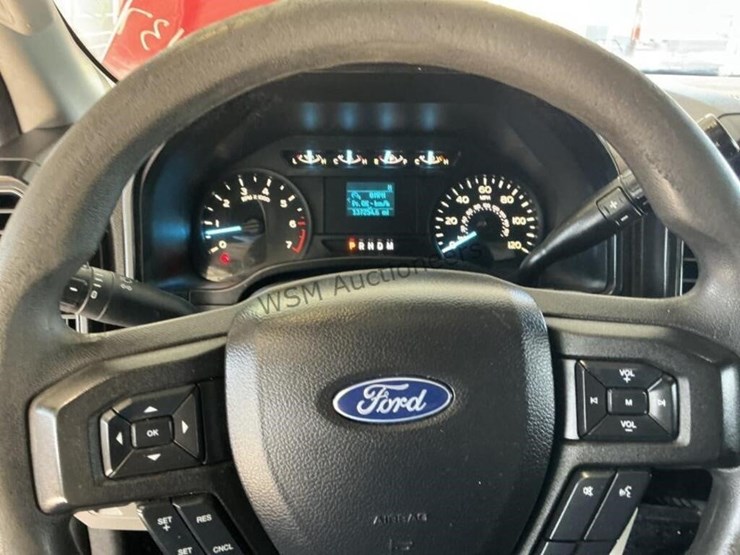 2019-ford-f150-image-17