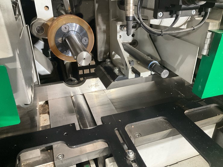 #185-•-2019-michael-weinig-ag-powermat-1500-automatic-planer-and-moulder-image-18