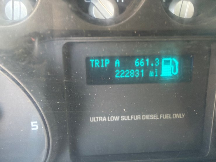 2015-ford-f750-image-15
