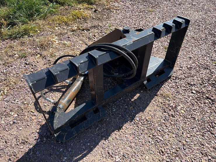 jct-heavy-duty-skidloader-tree/post-puller-image-3