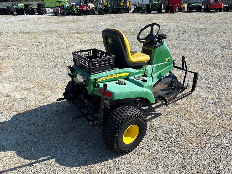 2018-john-deere-2018-image-9