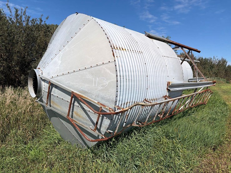 hog-slat-15-ton-bulk-bin-image-1