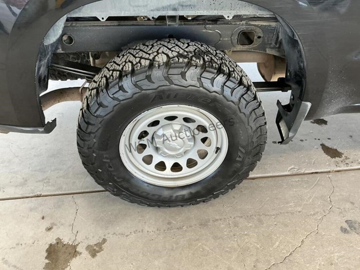 2019-chevrolet-silverado-1500-image-8