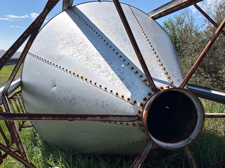 hog-slat-15-ton-bulk-bin-image-12