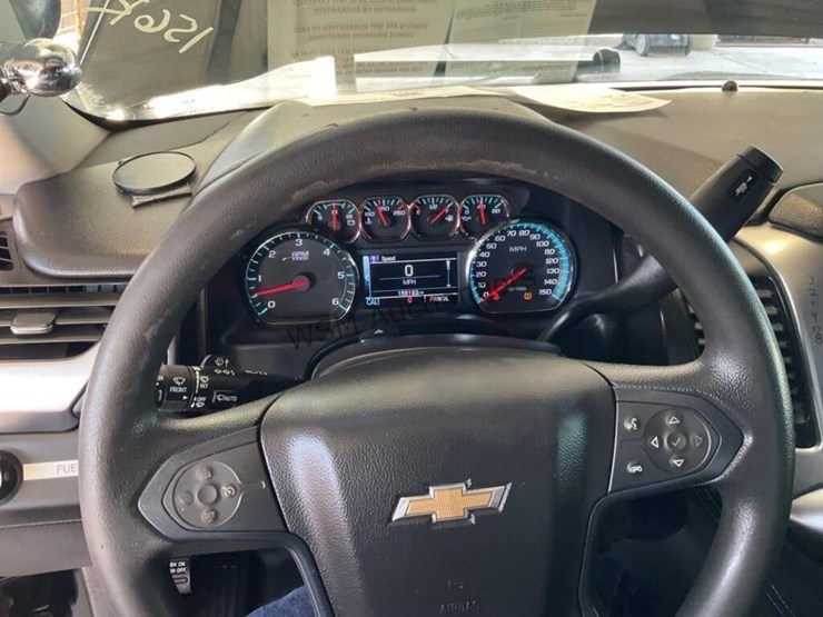 2019-chevrolet-tahoe-image-16