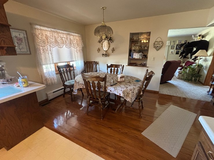 #60000-•-29.92-acre-farm-with-home,-barns-&-outbuildings-image-53
