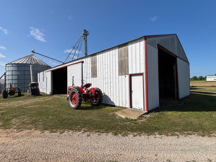 #60000-•-29.92-acre-farm-with-home,-barns-&-outbuildings-image-96
