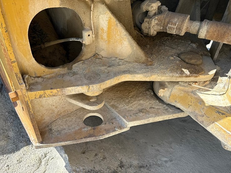 caterpillar-988-image-63