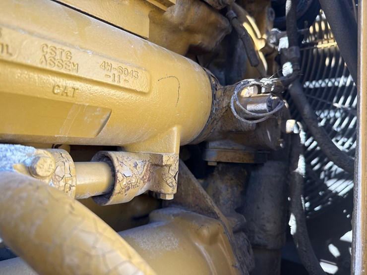 caterpillar-988-image-93