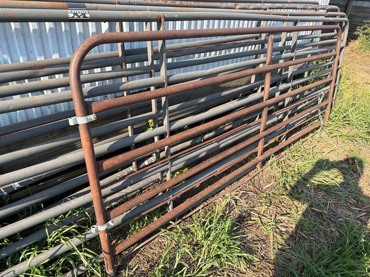5-grey-gates-image-3