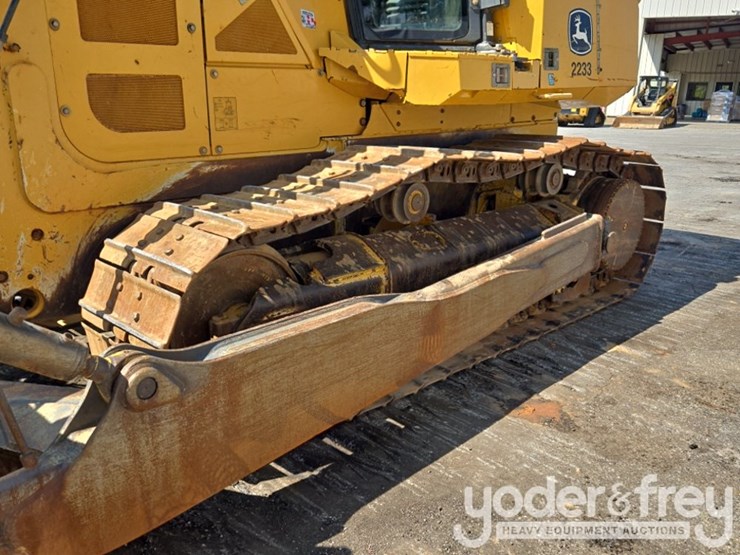 2018-deere-850k-lgp-image-9
