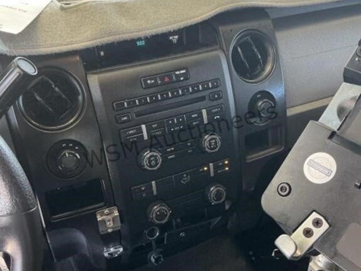 2014-ford-f150-image-19