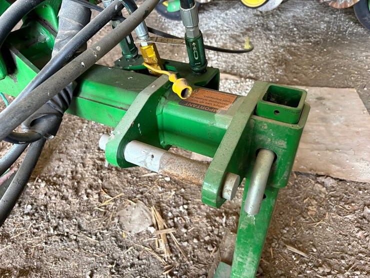 john-deere-1775-image-6