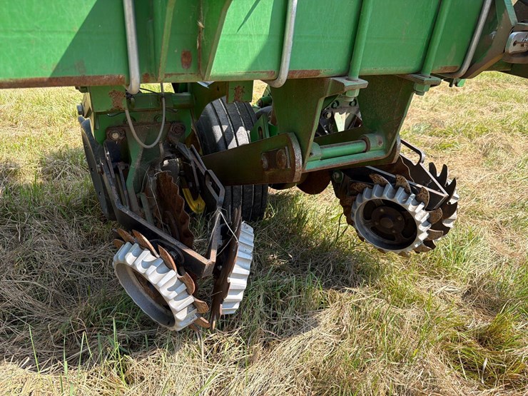 john-deere-1760-image-35
