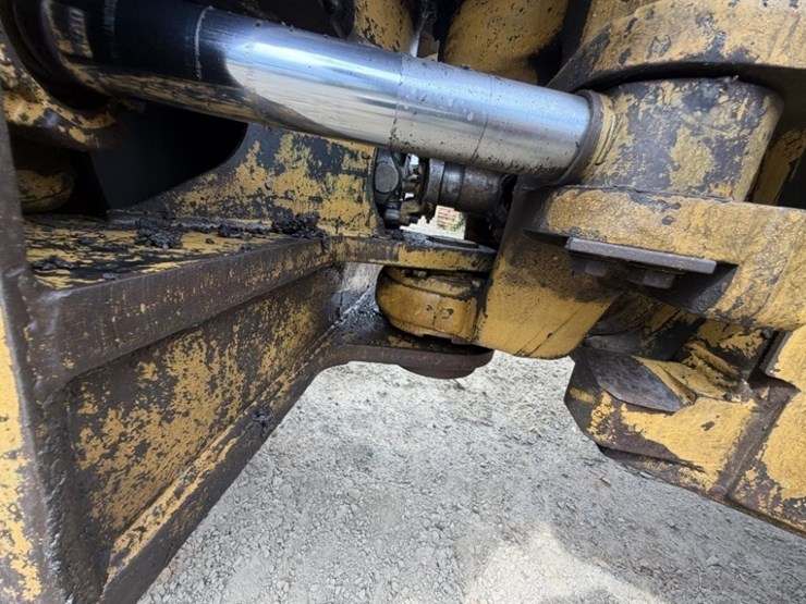 1994-caterpillar-518c-image-22