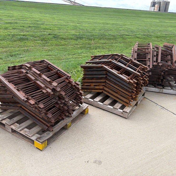 3- Pallets of V Shaped Metal Grain Bin Supports