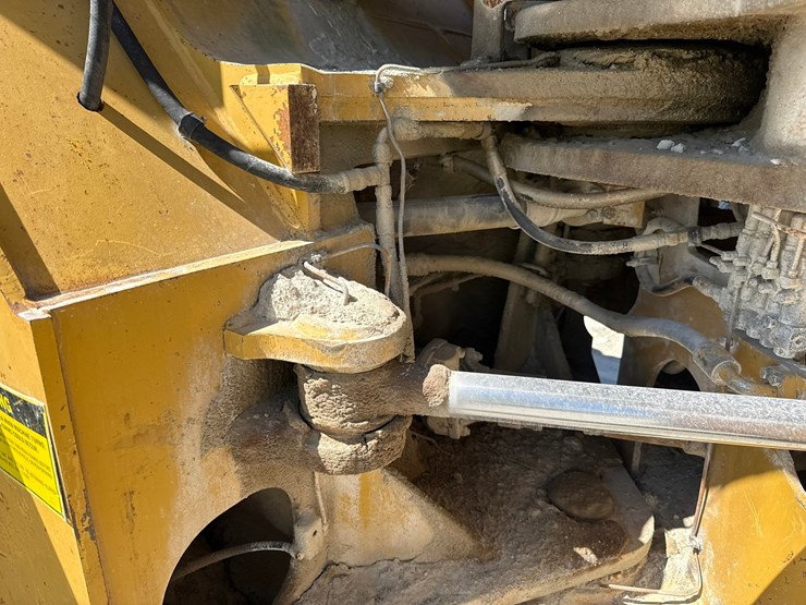 caterpillar-988-image-61