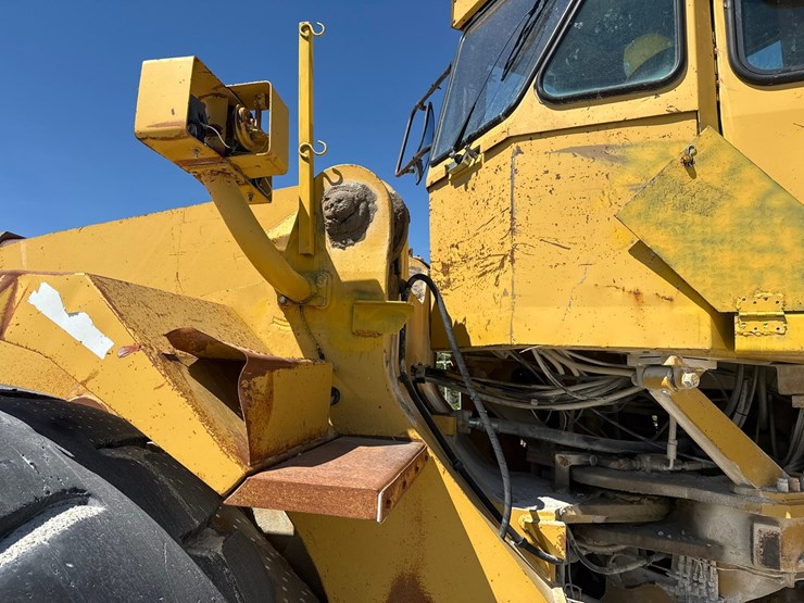 caterpillar-988-image-46