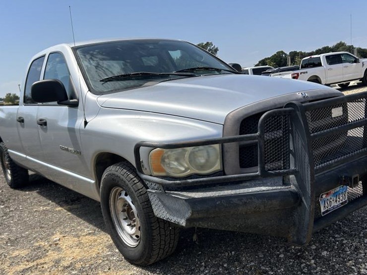 2003-dodge-ram-2500-image-3