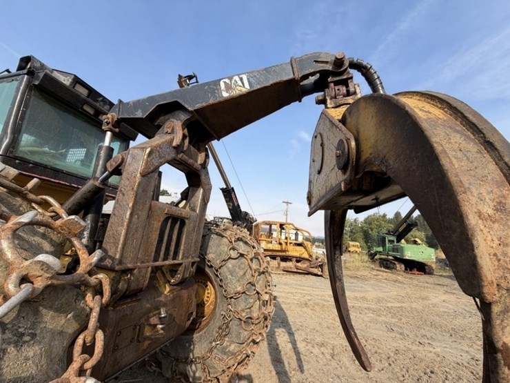 2002-caterpillar-525b-image-25