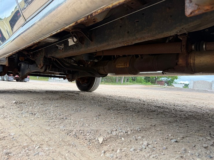 2014-ford-f450-image-48