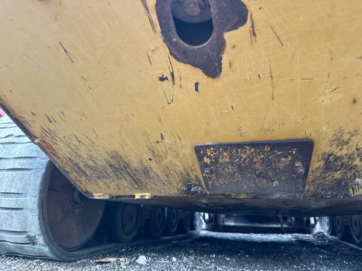 caterpillar-287d-image-45