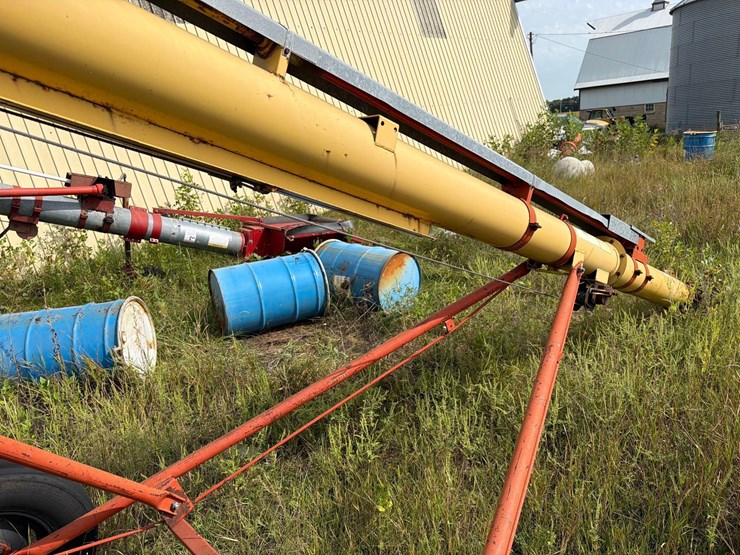 westfield-10”-x-31ft-truck-auger-image-8