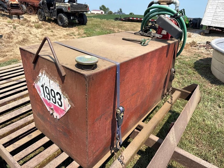 approx-100-gallon-diesel-tank-image-2