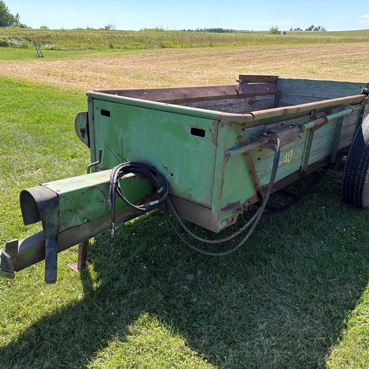 JOHN DEERE 40