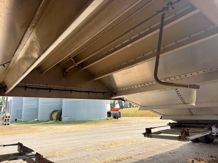 wilson-grain-trailer-image-31